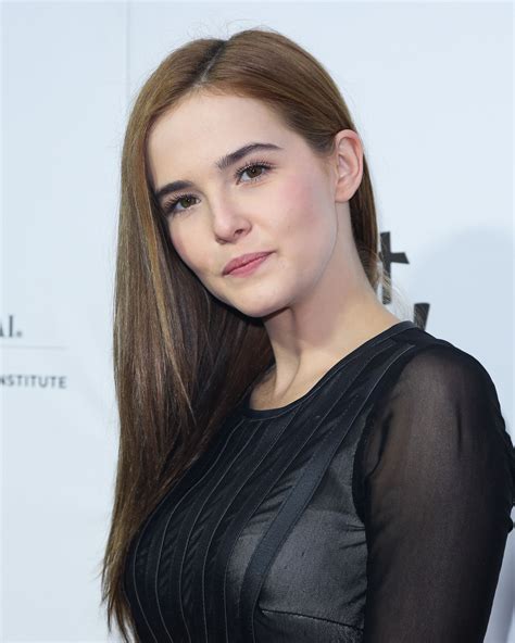 zoey deutch|More.